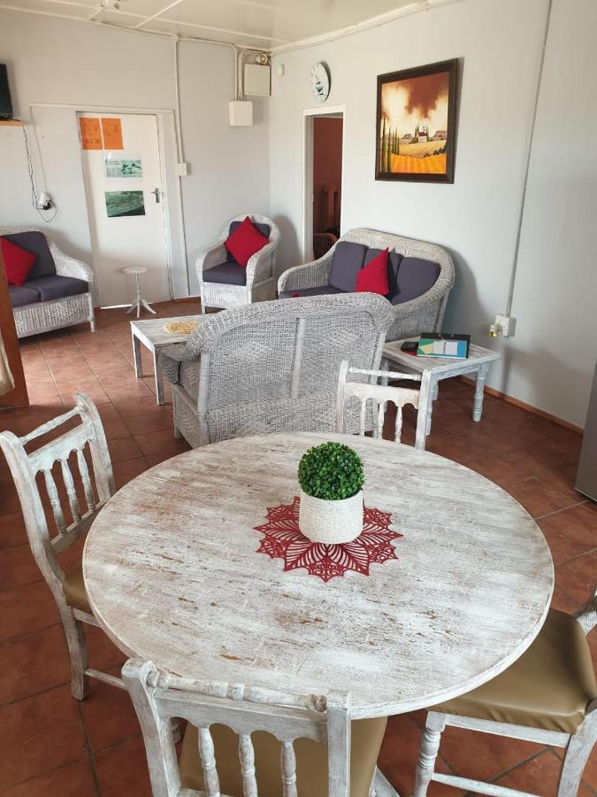 Honne-Pondokkies Hondeklipbaai Экстерьер фото