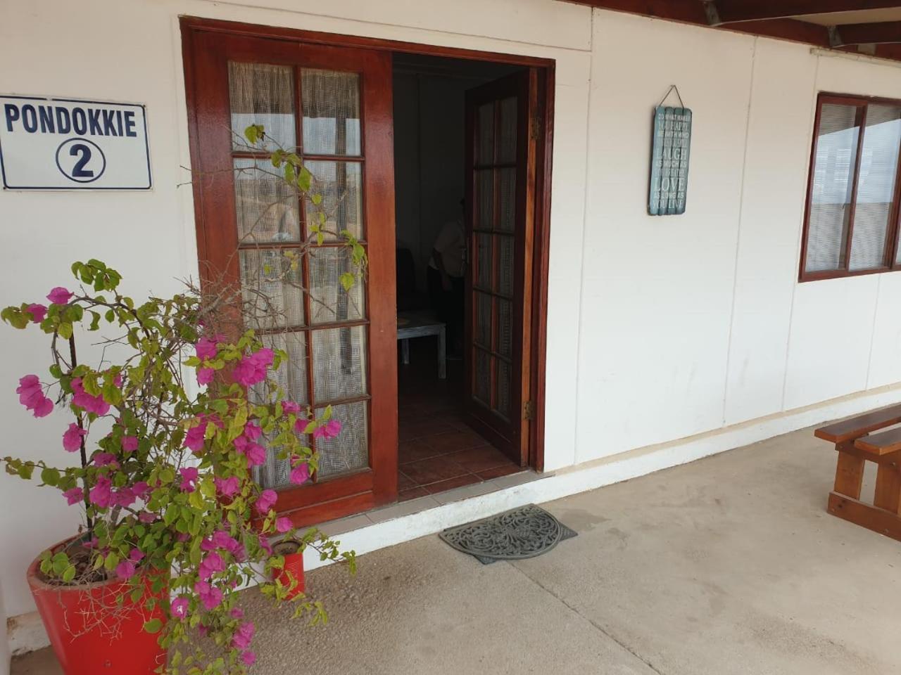 Honne-Pondokkies Hondeklipbaai Экстерьер фото